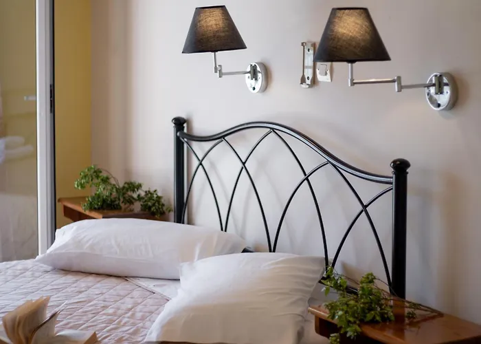 شقة Apostolos 4 *