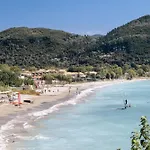 Daire Apostolos 4 *